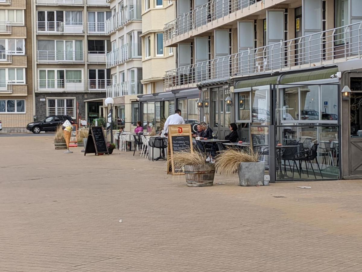 Zonnig aan zee in Mariakerke Appartement Oostende Buitenkant foto